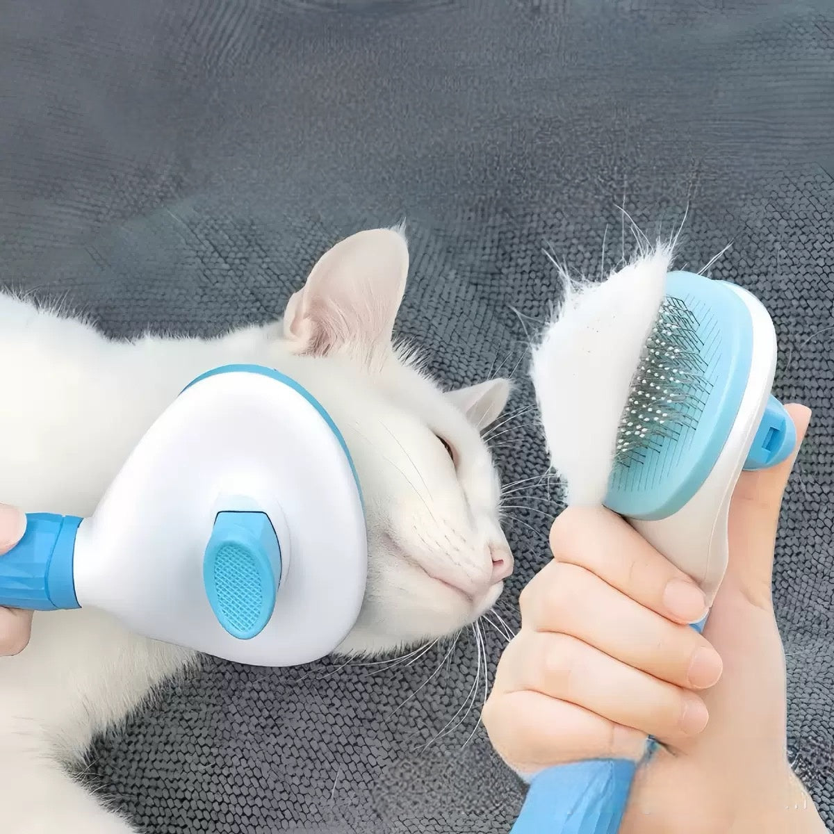 PetPaw™ Self-Cleaning Brush - 3-in-1 Pet Hair Remover with Water Tank